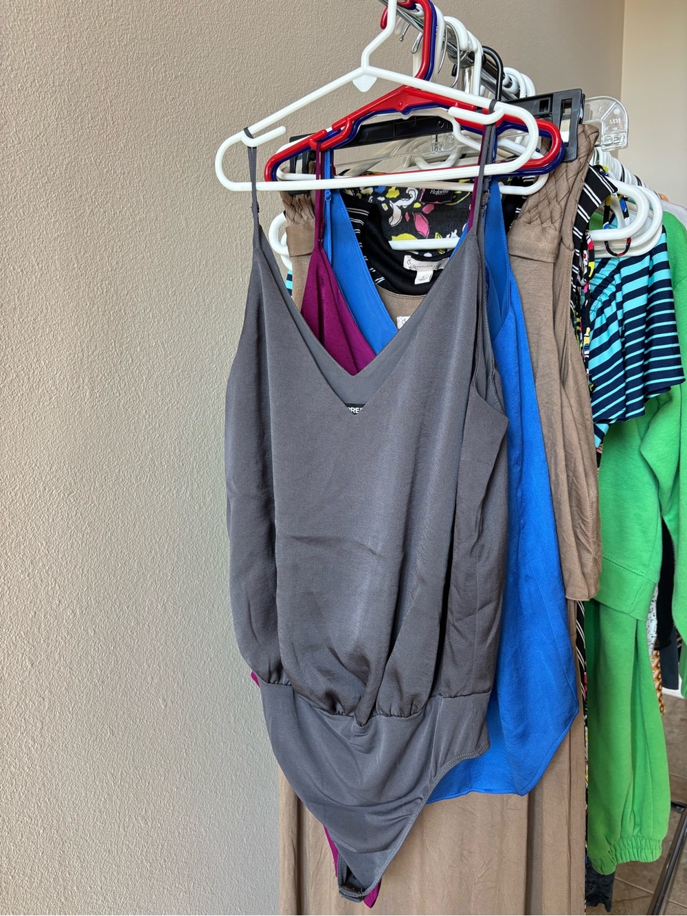 Express Gray V-Neck Stretch Camisole